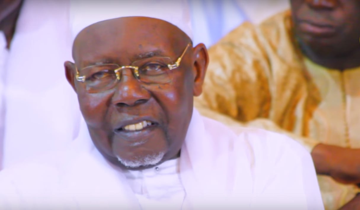 Serigne Abdoul Aziz Sy Al-Amine lors d’une rencontre sur la fondation Mohamed VI des Oulémas africains, en juillet 2015. © YouTube