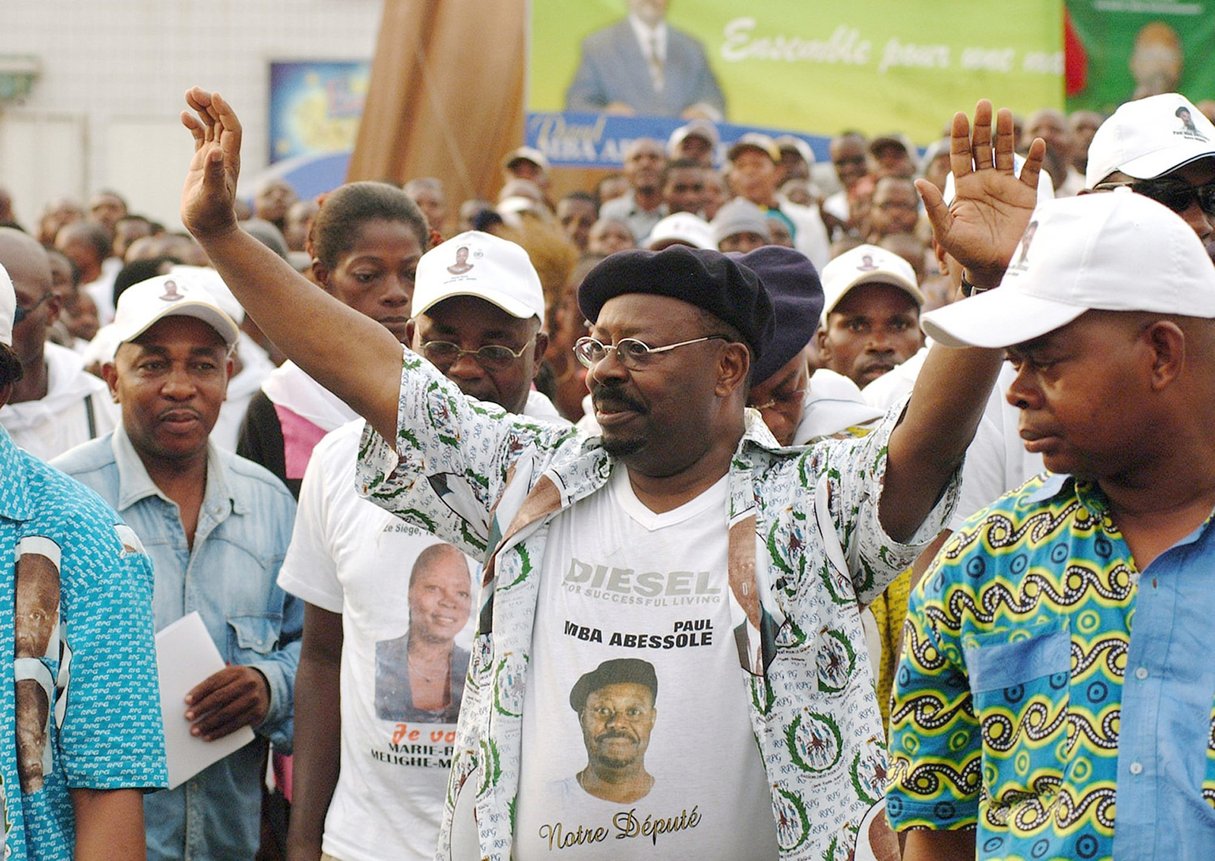 A Libreville, le 2 décembre 2006. À l’époque, il pensait encore pouvoir accéder à la magistrature suprême. © WILFRIED MBINAH/AFP