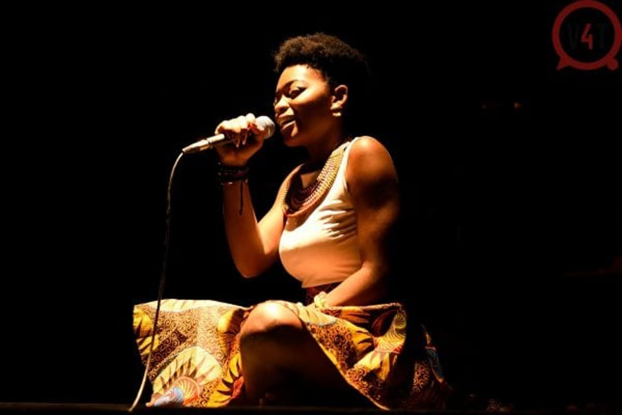L’artiste camerounaise, Lydol sort prochainement un album	: Slam Thérapie. © DR