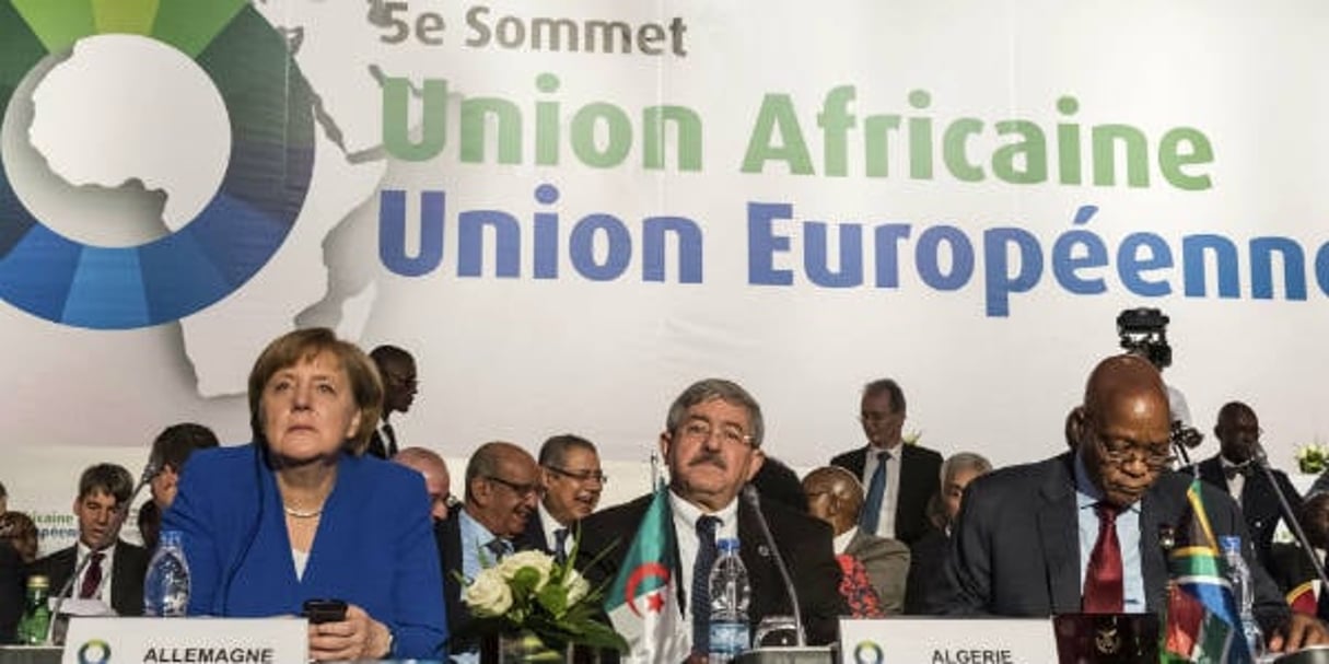 Lors du sommet UA-UE à Abidjan, le 29 novembre 2017. © Geert Vanden Wijngaert/AP/SIPA