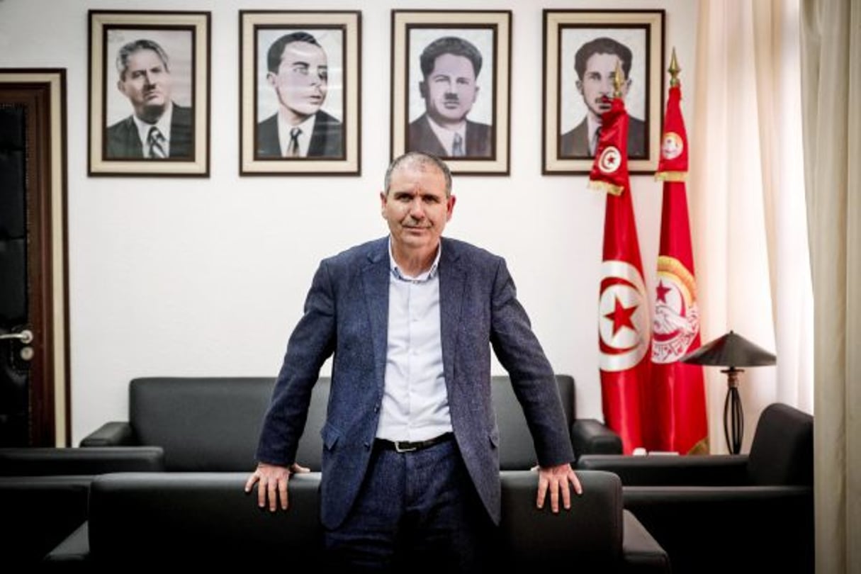 Noureddine Taboubi au siège du syndicat, le 10 janvier 2018, à Tunis. © Nicolas Fauque/www.imagesdetunisie.com