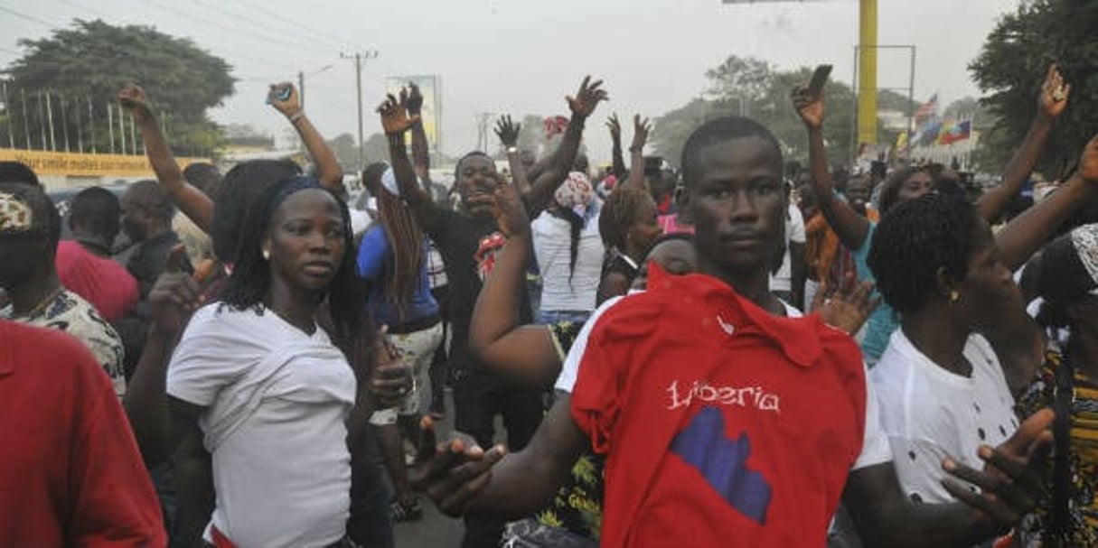 Des militants du parti de George Weah à l’annonce de la victoire de ce dernier, le 29 décembre 2017, à Monrovia, au Liberia. © Abbas Dulleh/AP/SIPA