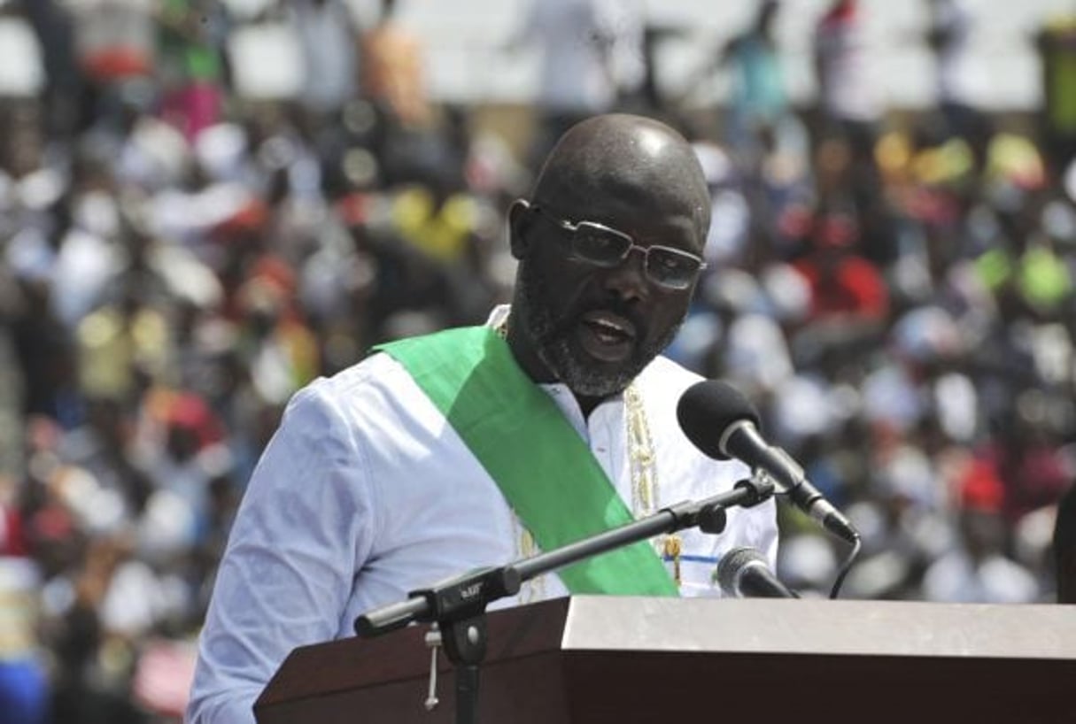 George Weah, lors de son investiture le 22 janvier 2018 à Monrovia. © Abbas Dulleh/AP/SIPA