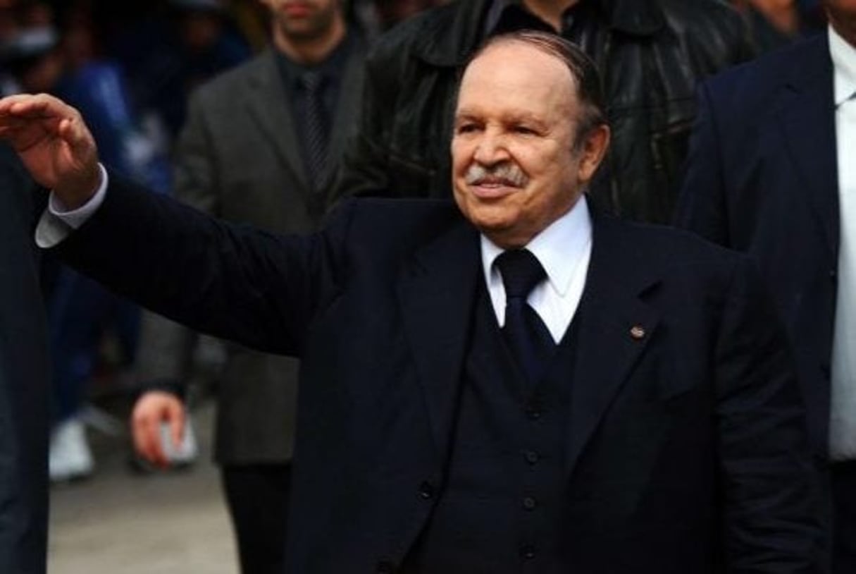 Le président algérien Abdelaziz Bouteflika, en Algérie, le 27 mars 2009. © Alfred de Montesquiou/AP/SIPA