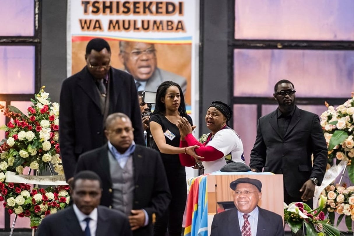 Les Congolais de la diaspora rendent un dernier hommage à l’opposant Étienne Tshisekedi à Bruxelles, le 5 février 2017. © Geert Vanden Wijngaert/AP/SIPA