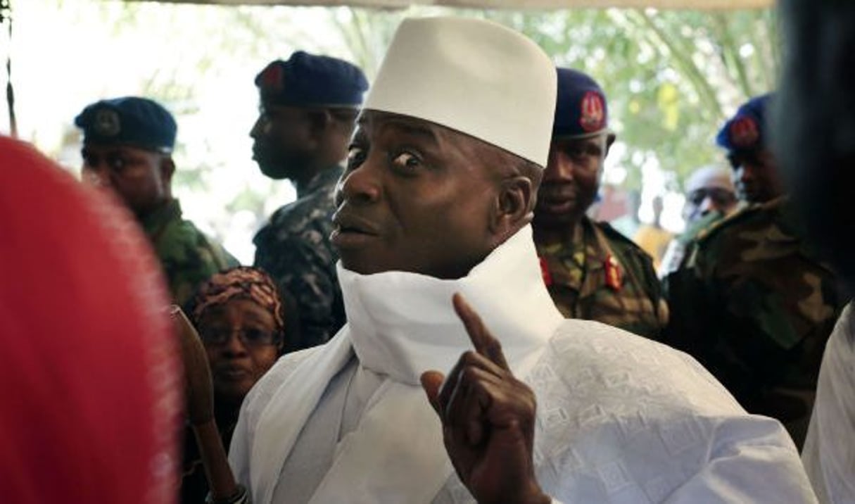 Yahya Jammeh, lors d’un meeting de campagne avant sa défaite à la présidentielle de décembre 2017. © Jerome Delay/AP/SIPA