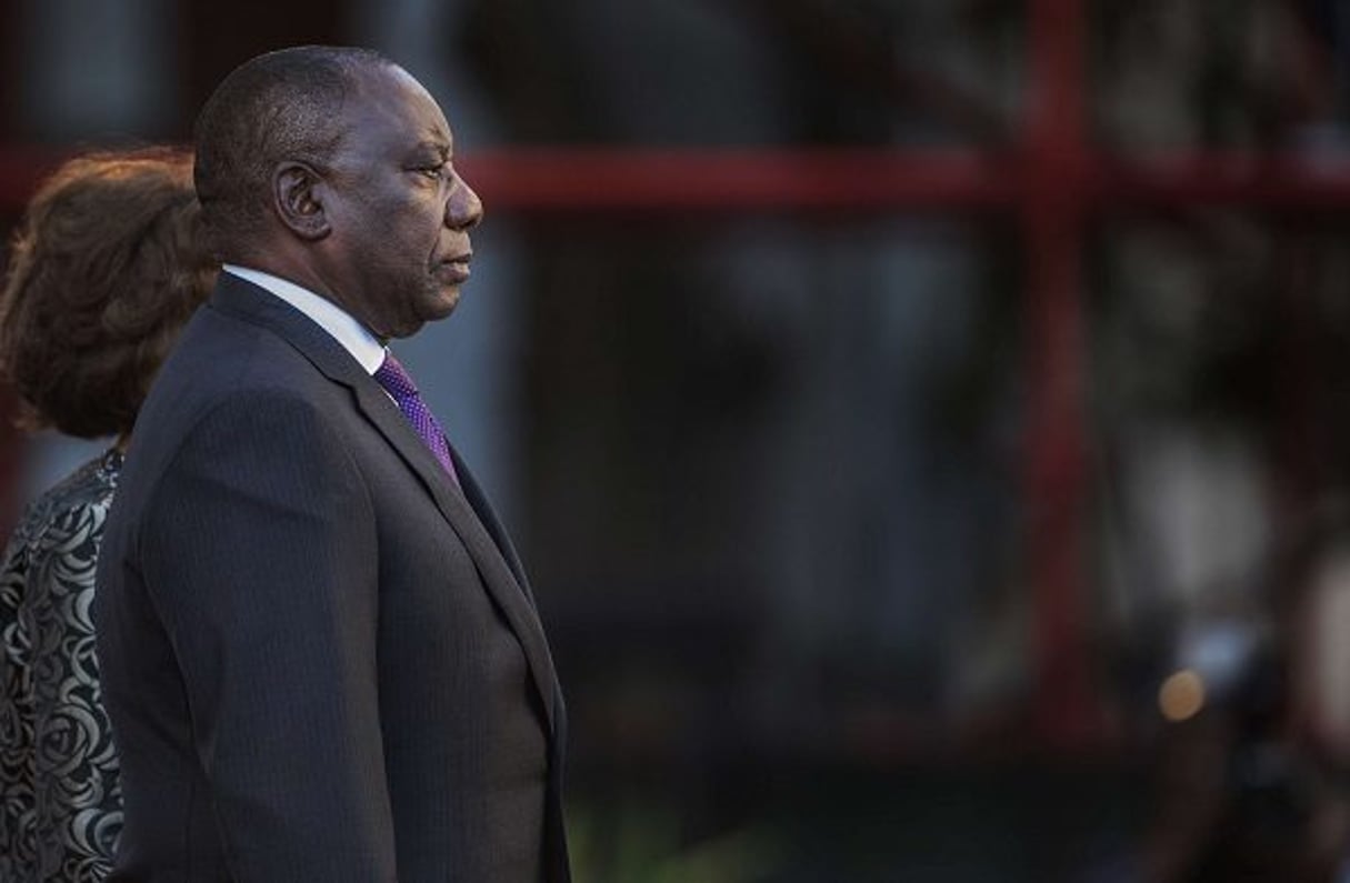 Le président sud-africain Cyril Ramaphosa  à son arrivée devant le parlement, au Cap, le 16 février. © Gianluigi Guercia/AP/SIPA