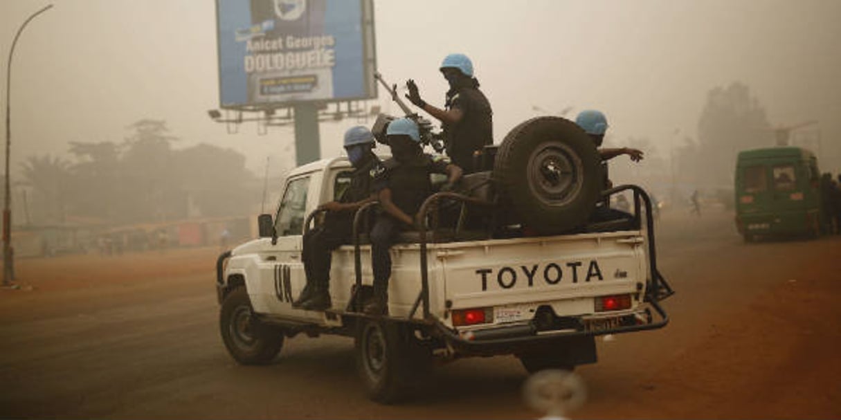 Des Casques bleus à Bangui en 2016. © Jerome Delay/AP/SIPA