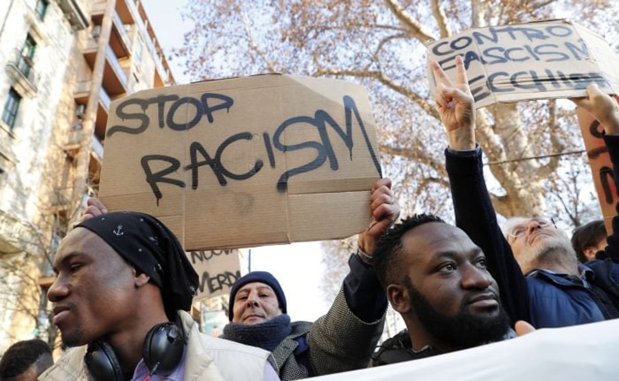 Une manifestation anti-raciste à Milan, en février 2018. © Antonio Calanni/AP/SIPA