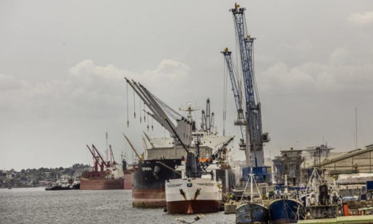 Le port d’Abidjan en mars 2016. © Jacques Torregano pour JA