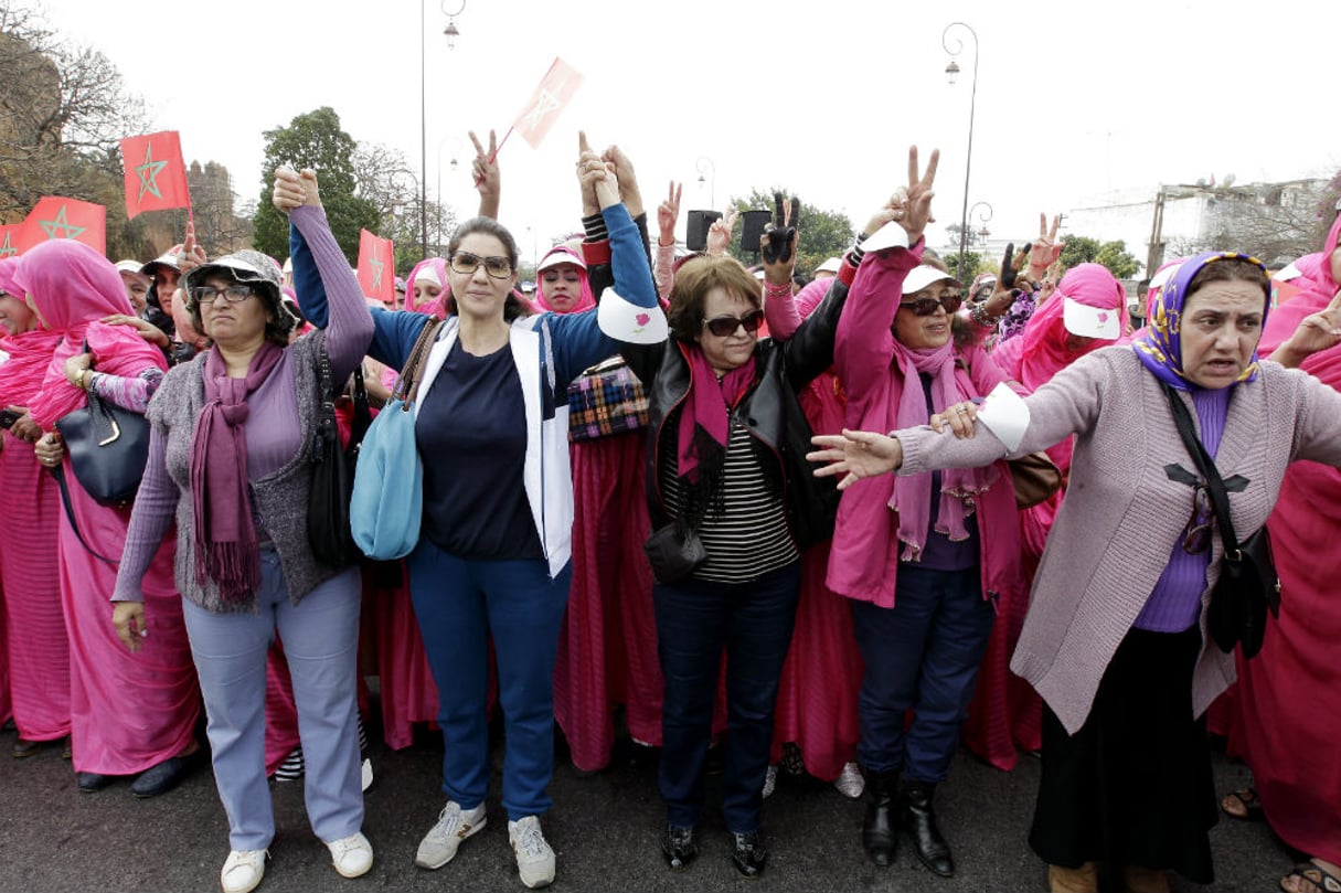 Manifestation lors de la Journée pour le droit des femmes, à Rabat en 2015. © REUTERS/Stringer