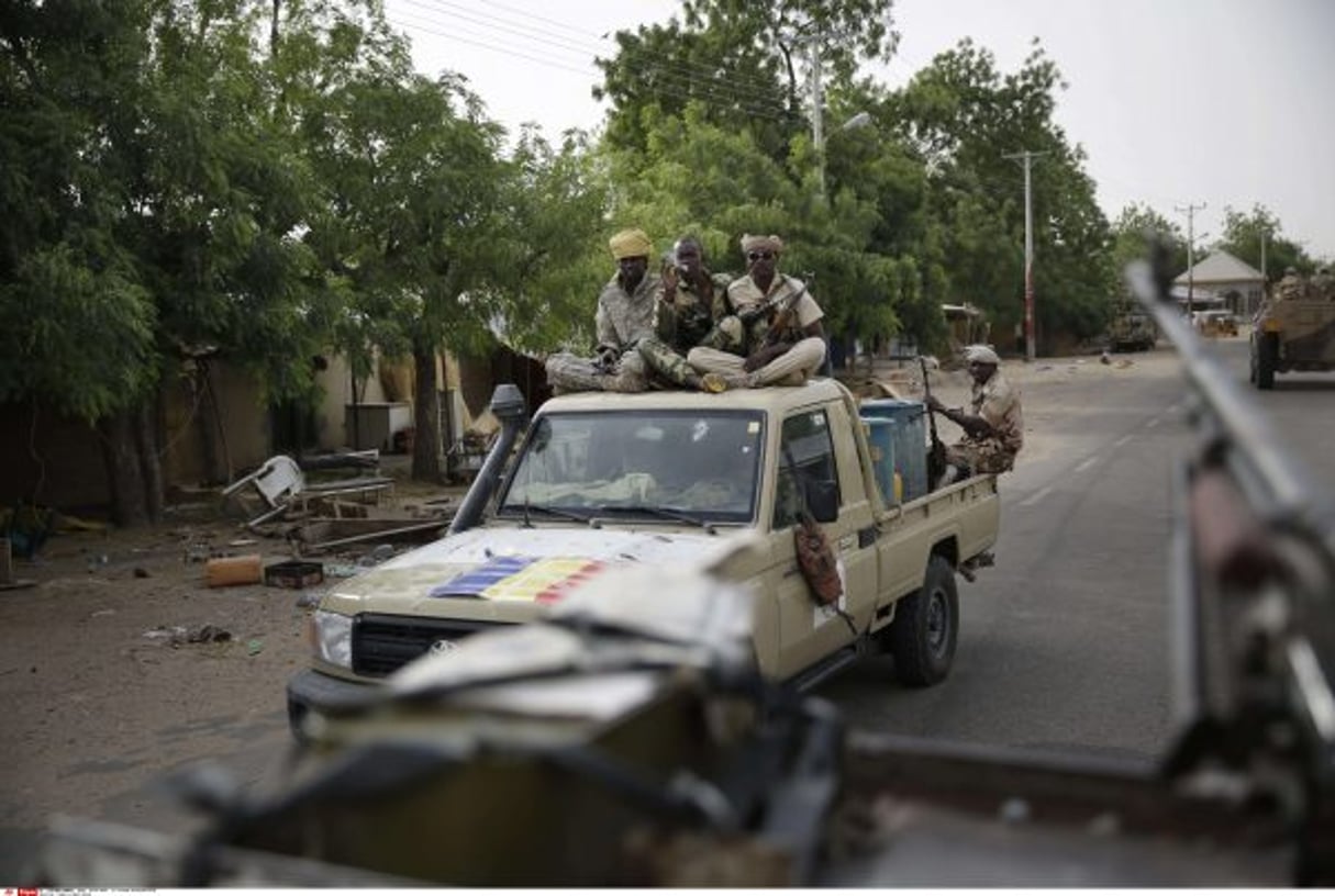 Des forces tchadiennes engagée contre Boko Haram lors d’un exercice conjoint avec l’armée nigériane en 2015. © Jerome Delay/AP/SIPA