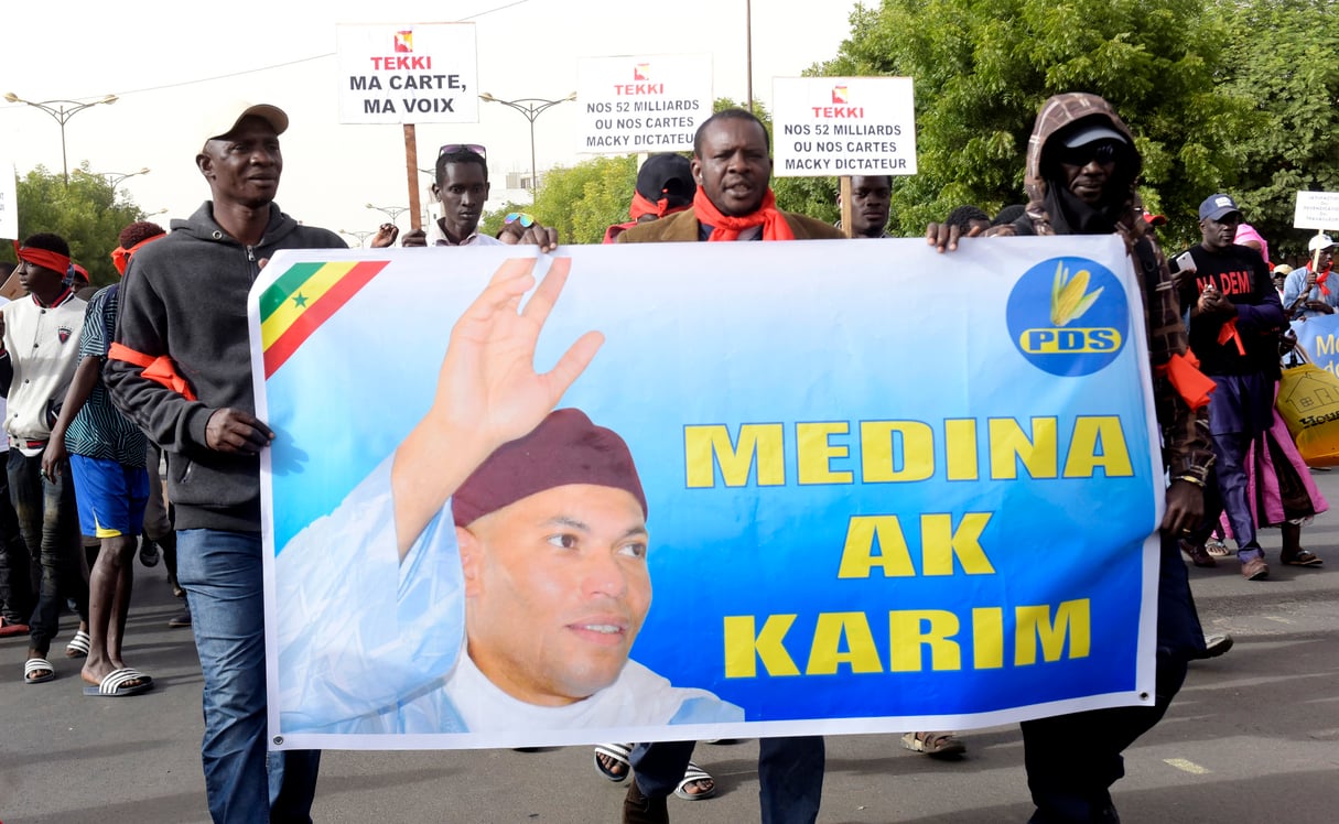 Manifestation de l’opposition, le 9 février, à Dakar. © SEYLLOU/AFP