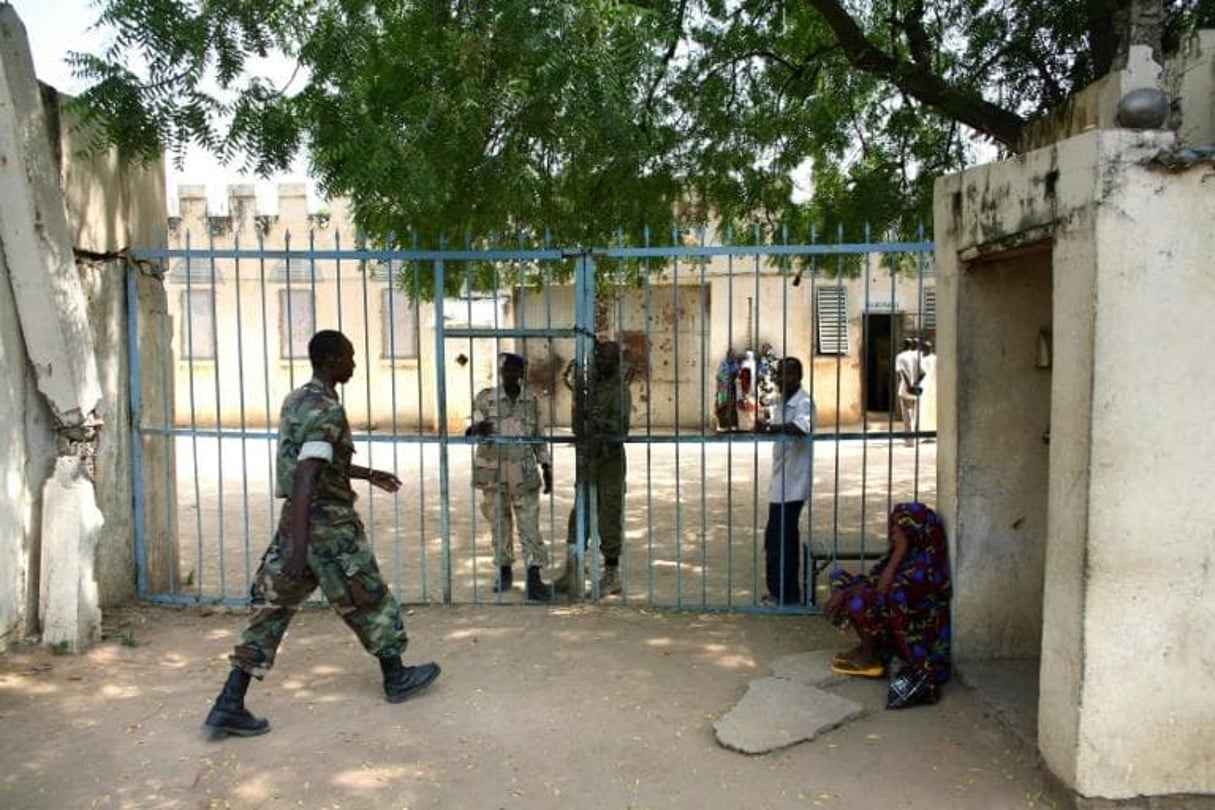 L’entrée de la maison d’arrêt de la capitale tchadienne N’Djamena, le 9 novembre 2007. © THOMAS COEX / AFP