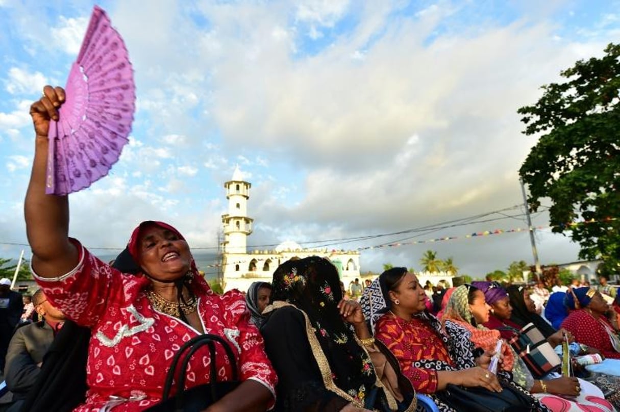 Partisanes du référendum constitutionnel aux Comores, Moroni, le 26 juillet 2018. © Tony Karumba/AFP.