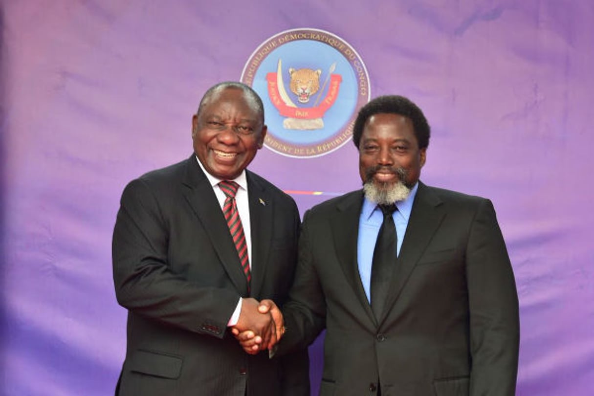 Cyril Ramaphosa (à gauche) et Joseph Kabila à Kinshasa, le 10 août 2018. © DR. / Presidence Afrique du Sud