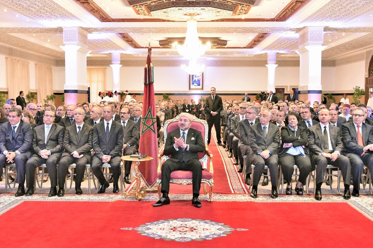 Mohammed VI lors du lancement du programme « Al Hoceima, ville phare de la Méditerranée », à Tétouan, en octobre 2015. © MAP