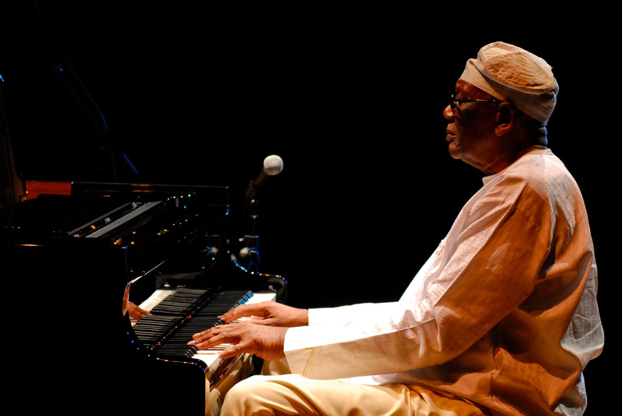 Randy Weston, en 2011, sur la scène du New Mexico Jazz Festival. © Paul Slaughter