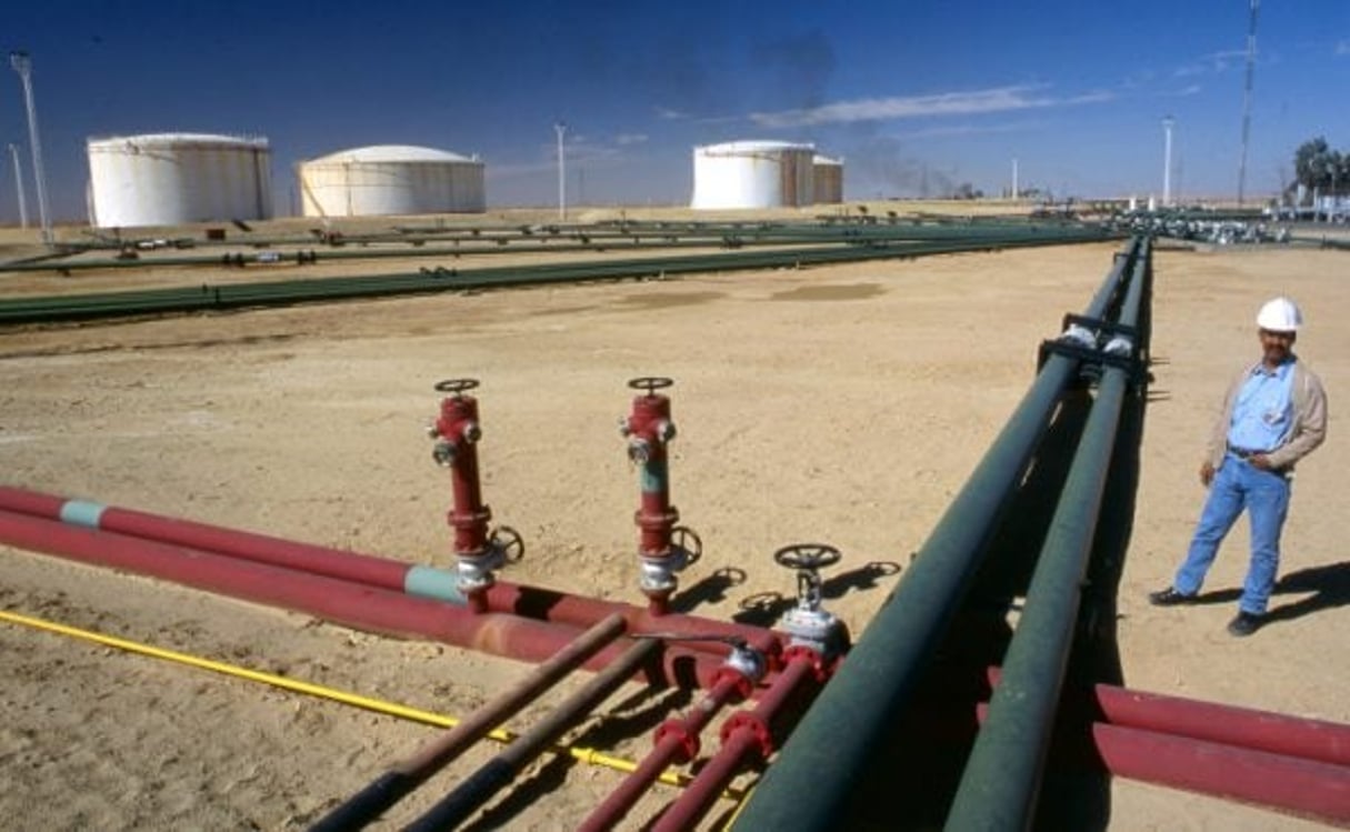 Exploitation d’hydrocarbures en Algérie (Sonatrach). © JF ROLLINGER pour JA