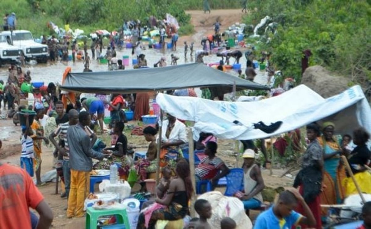 Migrants congolais à Kamako, à la frontière angolaise, le 12 octobre 2018. © AFP