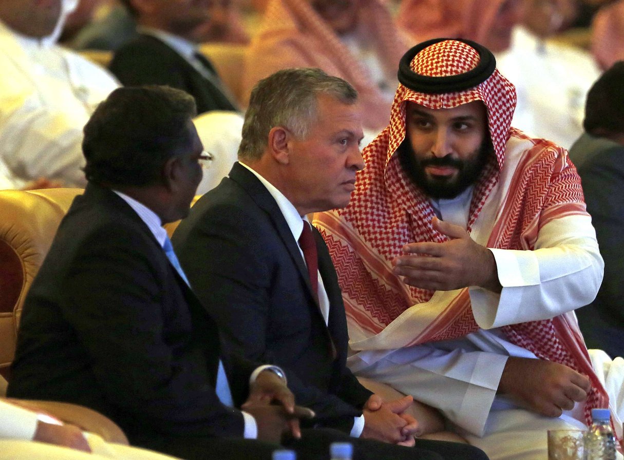 Le prince héritier Mohamed Ben Salman et le roi Abdallah II de Jordanie à l’ouverture du Future Investment Initiative de Riyad, mardi 23 octobre 2018. © Amr Nabil/AP/SIPA