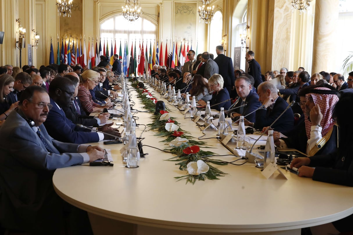 Lors de la conférence de Palerme sur le dialogue interlibyen, le 13 novembre 2018. © Antonio Calanni/AP/SIPA