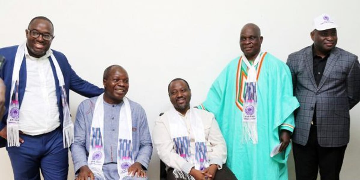 De g. à dr. : Martial Ahipeaud, Albert Mabri Toikeusse, Guillaume Soro, Eugène Djue. Ils se sont réunis le 25 novembre à Abidjan pour créer l’Union des anciens de la Fesci. © FACEBOOK