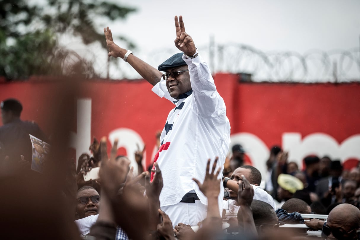 Félix Tshisekedi accueilli par des milliers de partisans à son arrivée à Kinshasa,le 27 novembre. © JOHN WESSELS/AFP