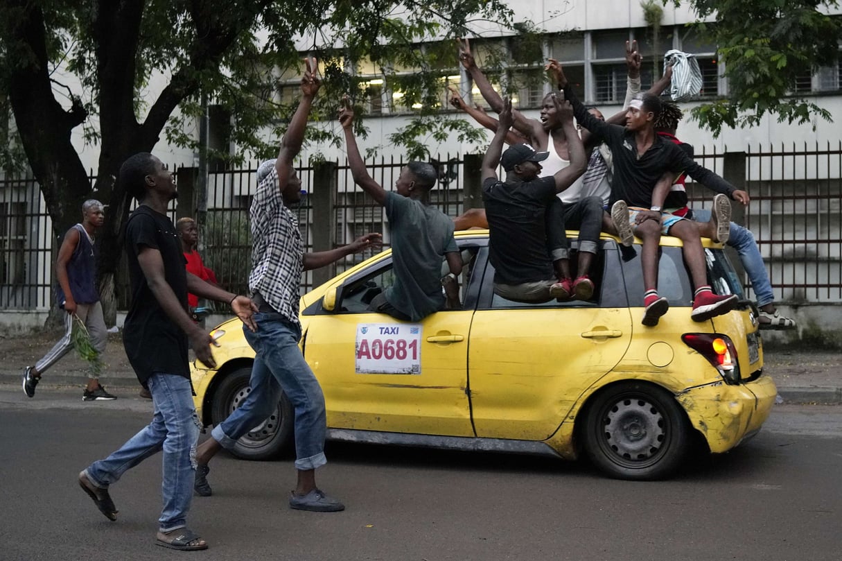 Des supporters de Félix Tshisekedi dans les rues de Kinshasa pour célébrer la victoire de leur candidat. &copy; Jerome Delay/AP/SIPA
