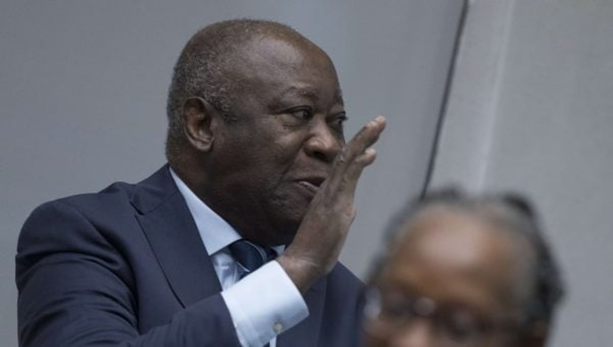 Laurent Gbagbo à son arrivée dans la salle d’audience de la CPI, le 15 janvier 2019. © Peter Dejong/AP/SIPA