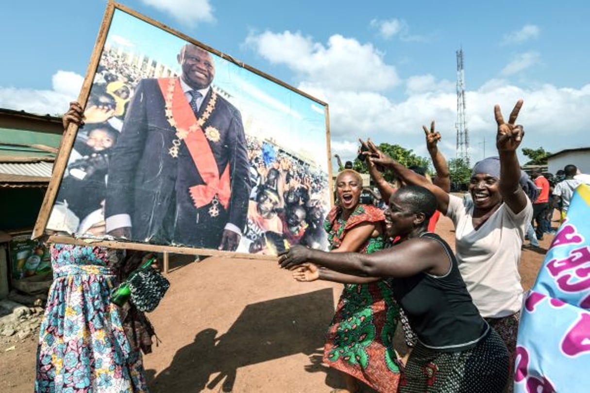 À Gagnoa, la ville natale de l’ex-président, ses partisans exultent. © SIA KAMBOU/AFP