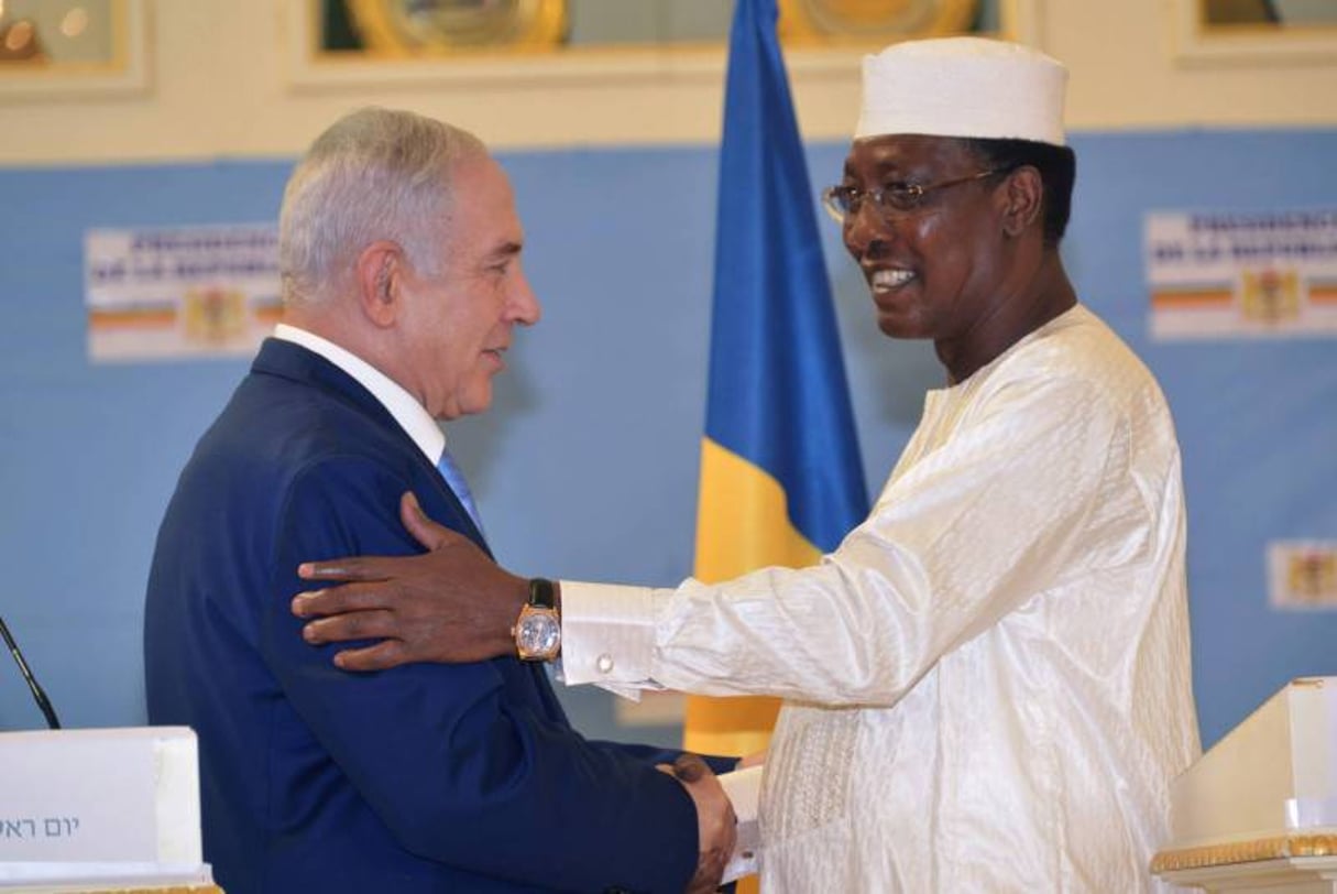 Le président tchadien Idriss Déby avec le Premier ministre israélien Benyamin Netanyahou, à Jérusalem, le 25 novembre 2018 © AFP/DR