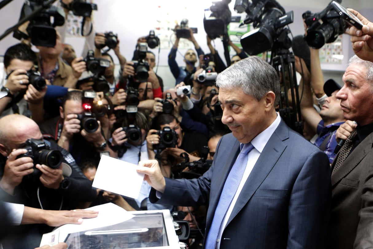 17 avril 2014, jour de l’élection présidentielle : Benflis obtient 12,18 % des voix. Bouteflika est réélu pour un quatrième mandat. &copy; Louafi Larbi/REUTERS