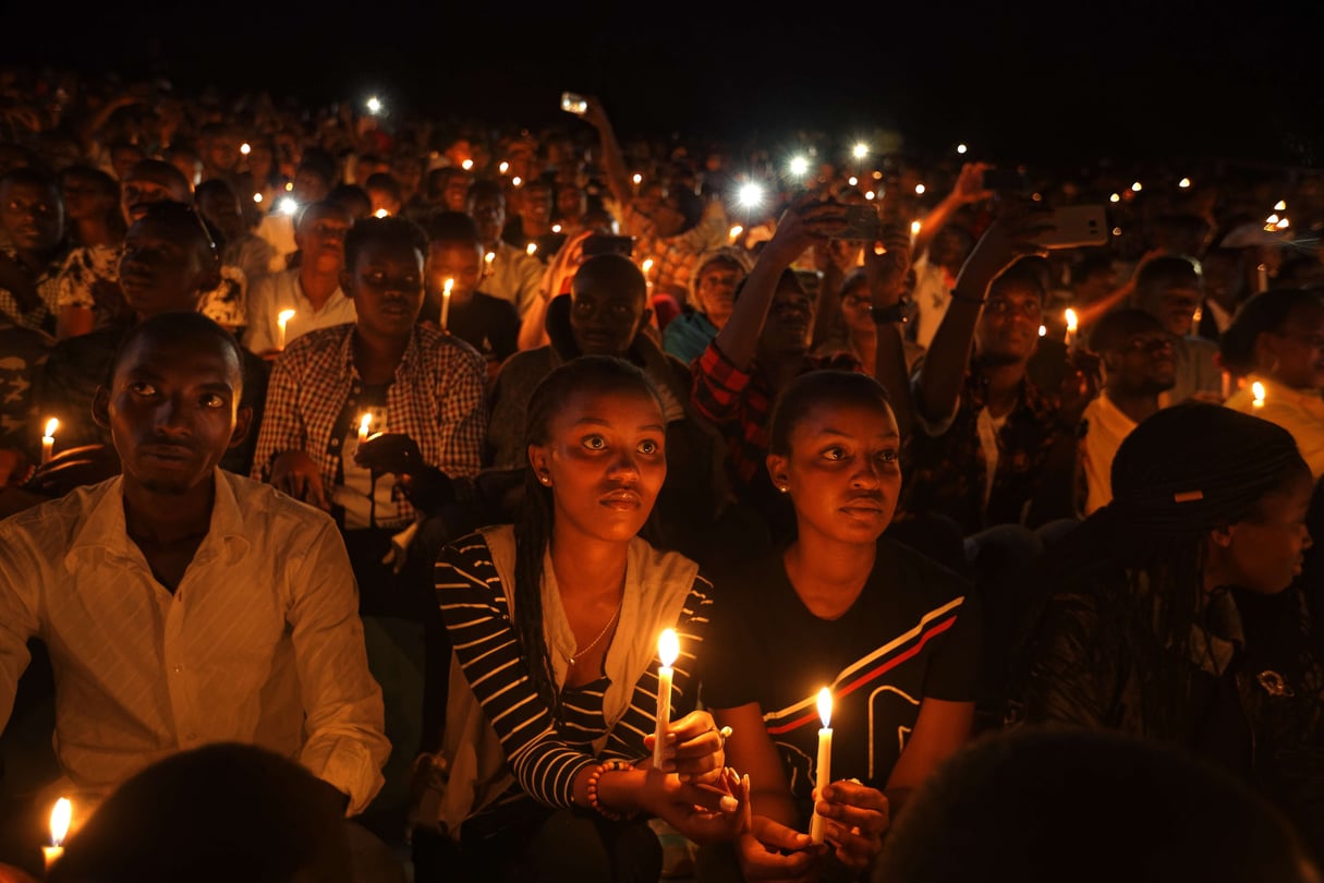Lors des commémorations du génocide des Tutsi au Rwanda, le 7 avril 2019 au stade  Amahoro à Kigali. © Ben Curtis/AP/SIPA
