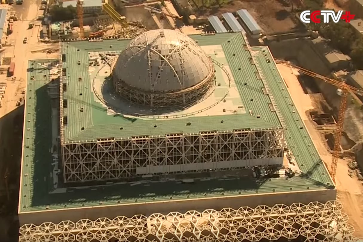 La Grande mosquée d’Alger sera la plus grande d’Afrique et la 3e mondiale en terme de superficie. © YouTube/CCTV Video News Agency