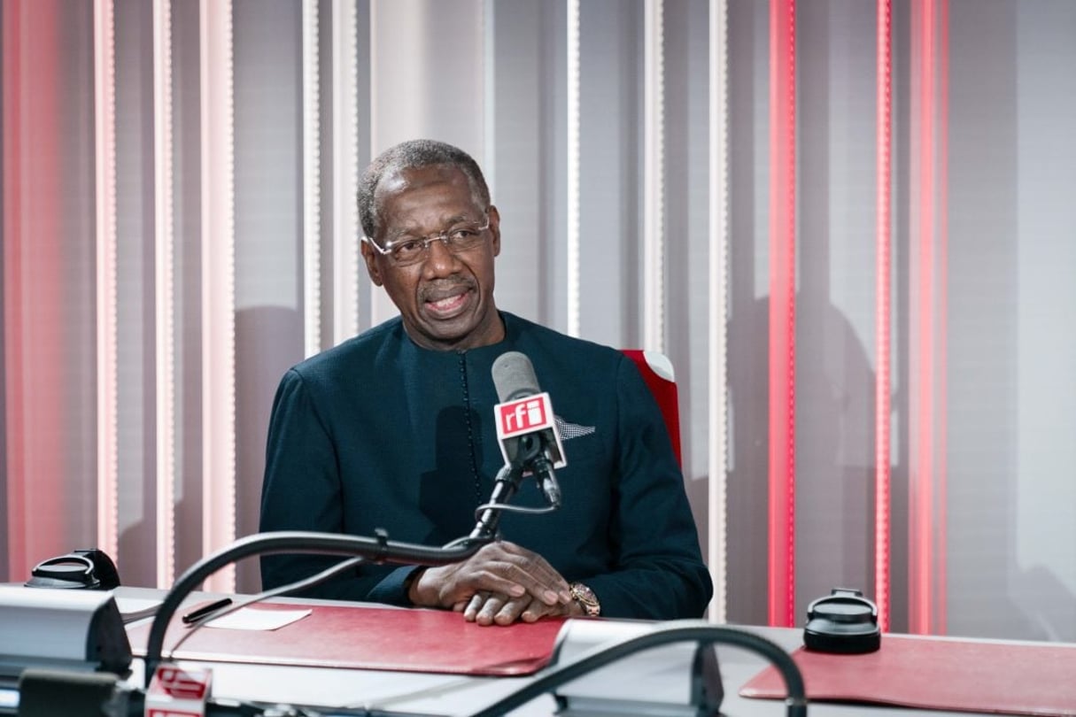 Ibrahim Iddy Ango, PDG de la Compagnie d’assurances et de réassurances du Niger, PDG de Malbaza Cement Company et président de Airtel Niger, dans les locaux de RFI, le 3 mai 2019. © François Grivelet pour JA