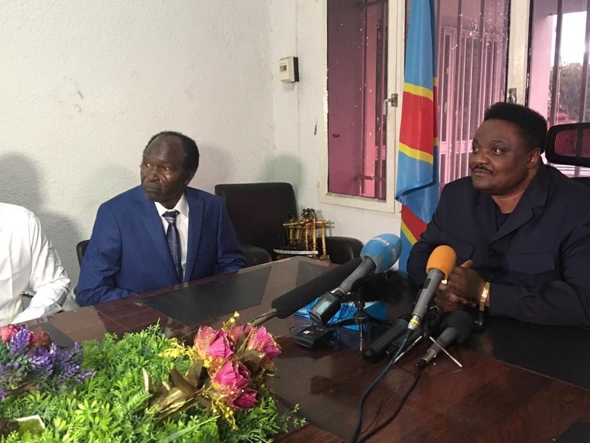 Ne Muanda Nsemi (à gauche), aux côtés de Joseph Olenghankoy, président du CNSA, à Kinshasa le 6 mai 2019. © DR / Twitter Joseph Olenghankoy