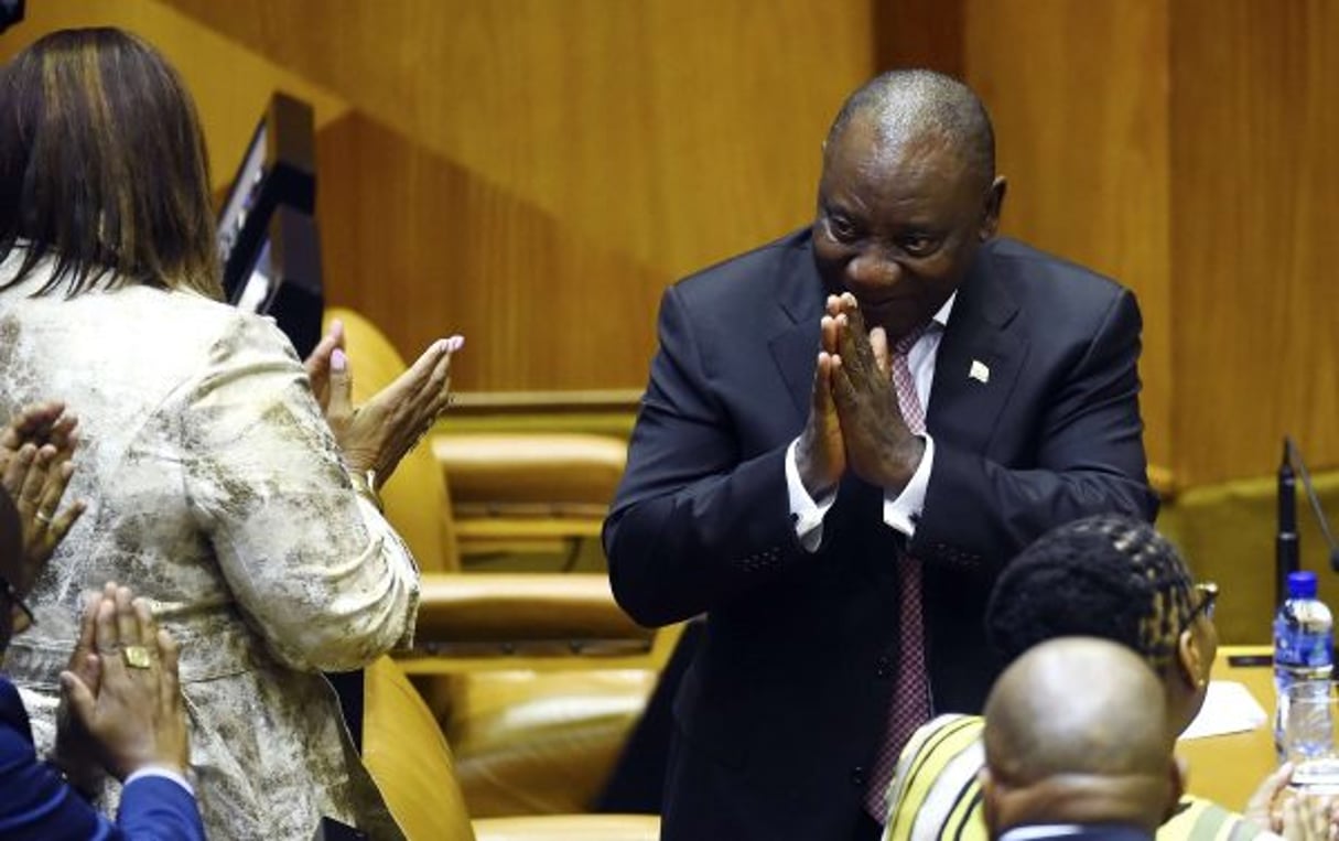 Cyril Ramaphosa, après avoir été réélu président, sans surprise, par le Parlement sud-africain, le mercredi 22 mai 2019. © AP/SIPA