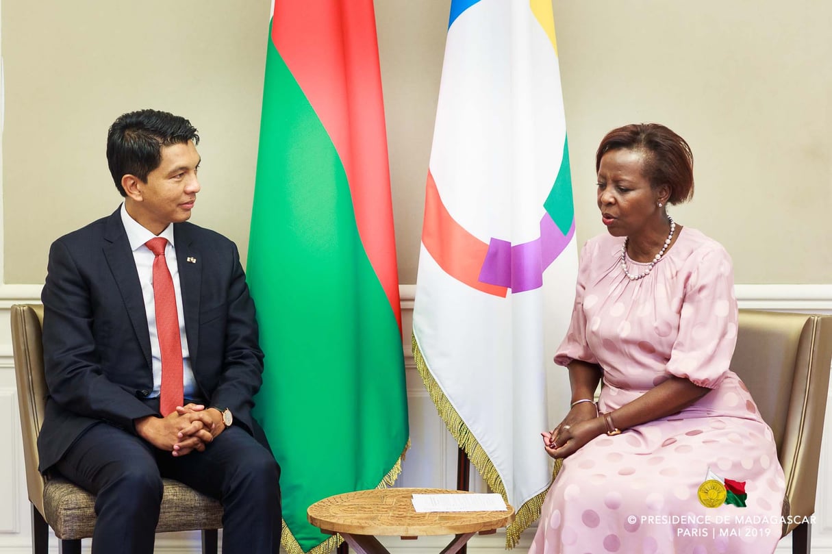 Andry Rajoelina et Louise Mushikiwabo au siège de l'OIF, à Paris, le 28 mai 2019. &copy; Présidence de Madagascar