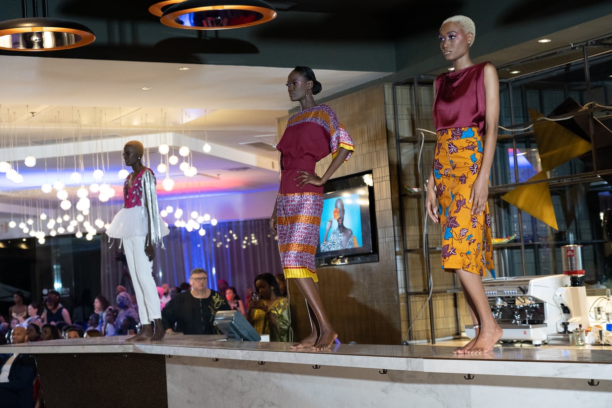 Lors de la Dakar Fashion Week 2019. &copy; Crédit : Youri Lenquette