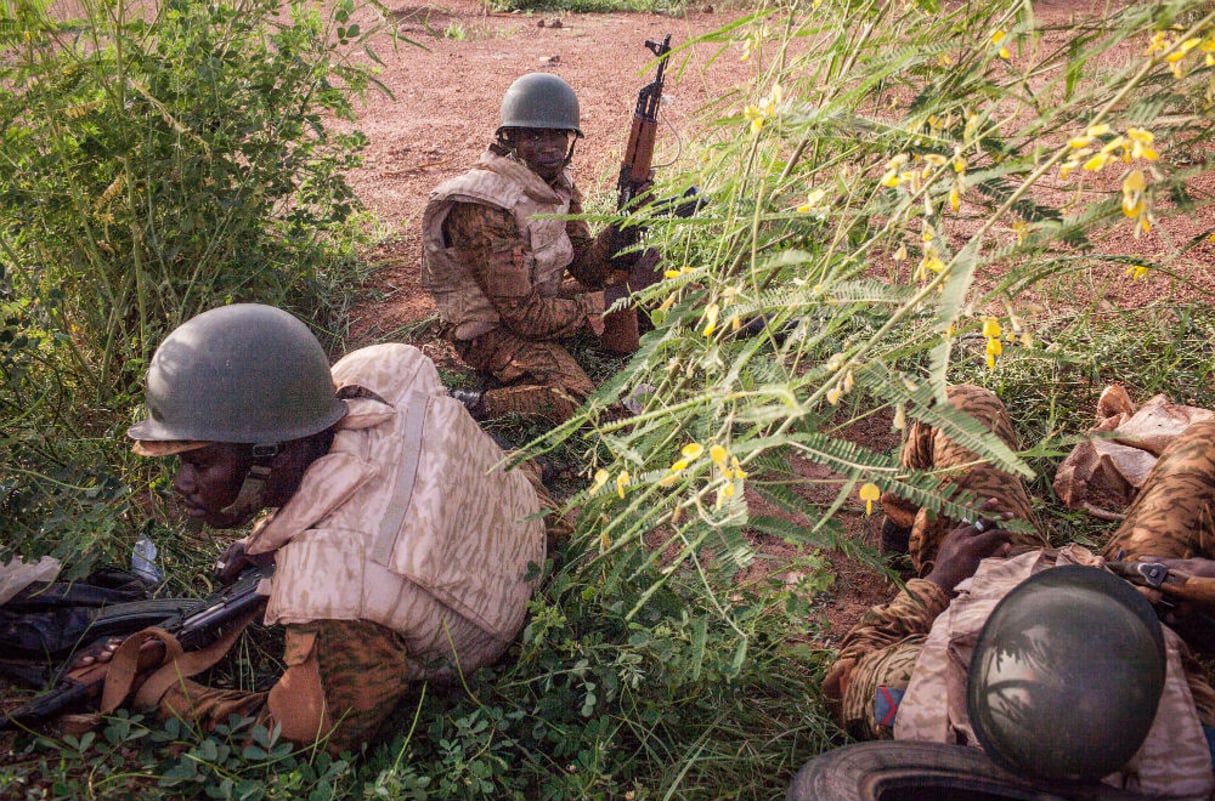 Des soldats burkinabè à Ouagadougou en septembre 2015 (image d’illustration). © Theo Renaut/AP/SIPA