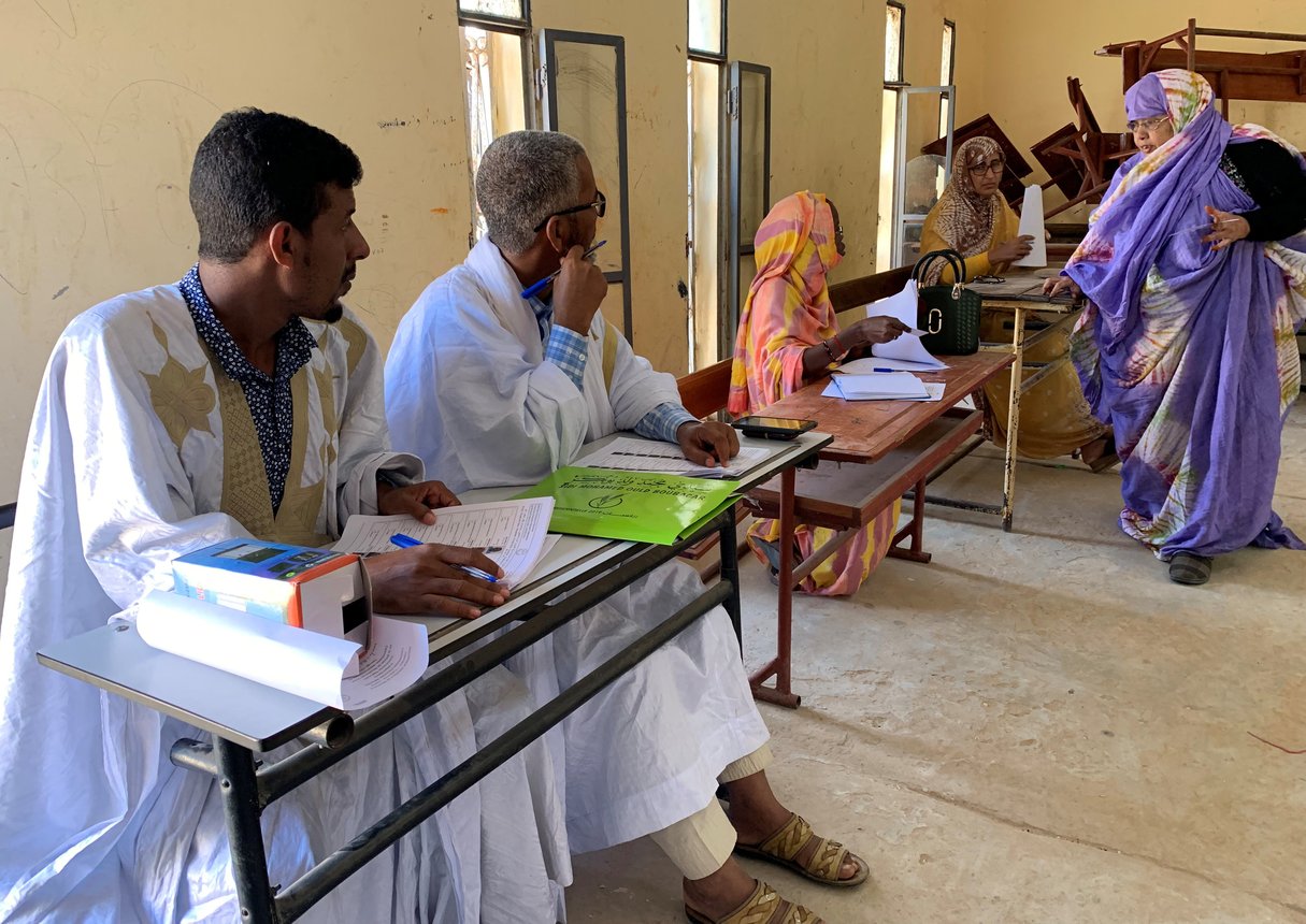 Dans un bureau de vote de Nouakchott, pour la présidentielle du 22 juin 2019. © REUTERS/Media Coulibaly