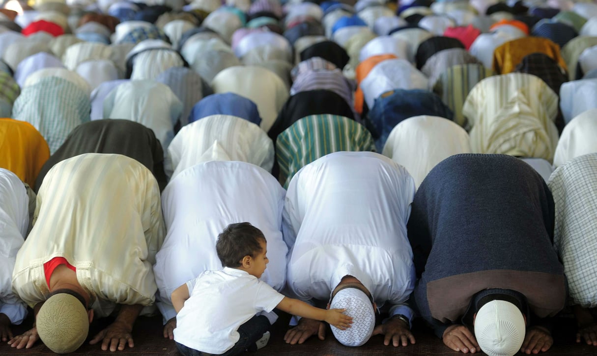 A l’heure de la prière dans une mosquée de Lleida, en Espagne (illustration). © Manu Fernandez/AP/SIPA