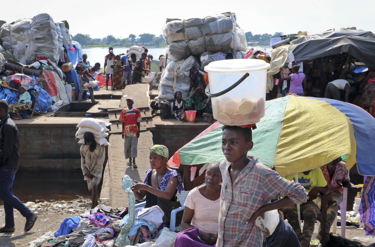 Dans un marché à Mbandaka, en RDC. © Sam Mednick/AP/SIPA