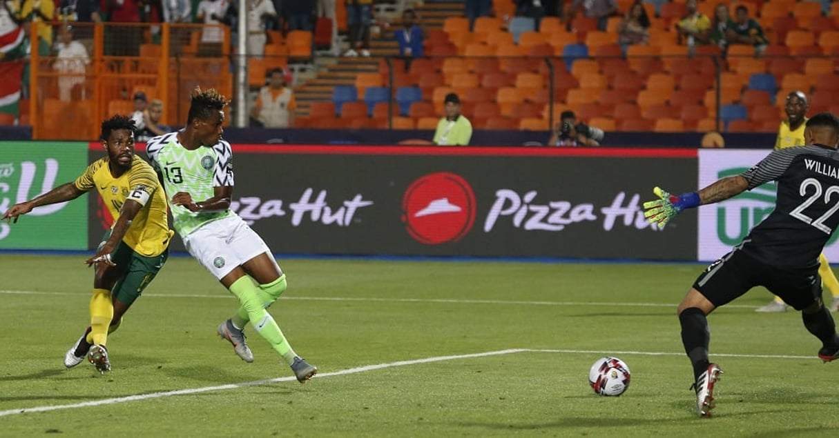 Le Nigérian Samuel Chukwueze ouvre le score face à l’Afrique du Sud, le 10 juillet 2019 au Caire. © AP Photo/Ariel Schalit