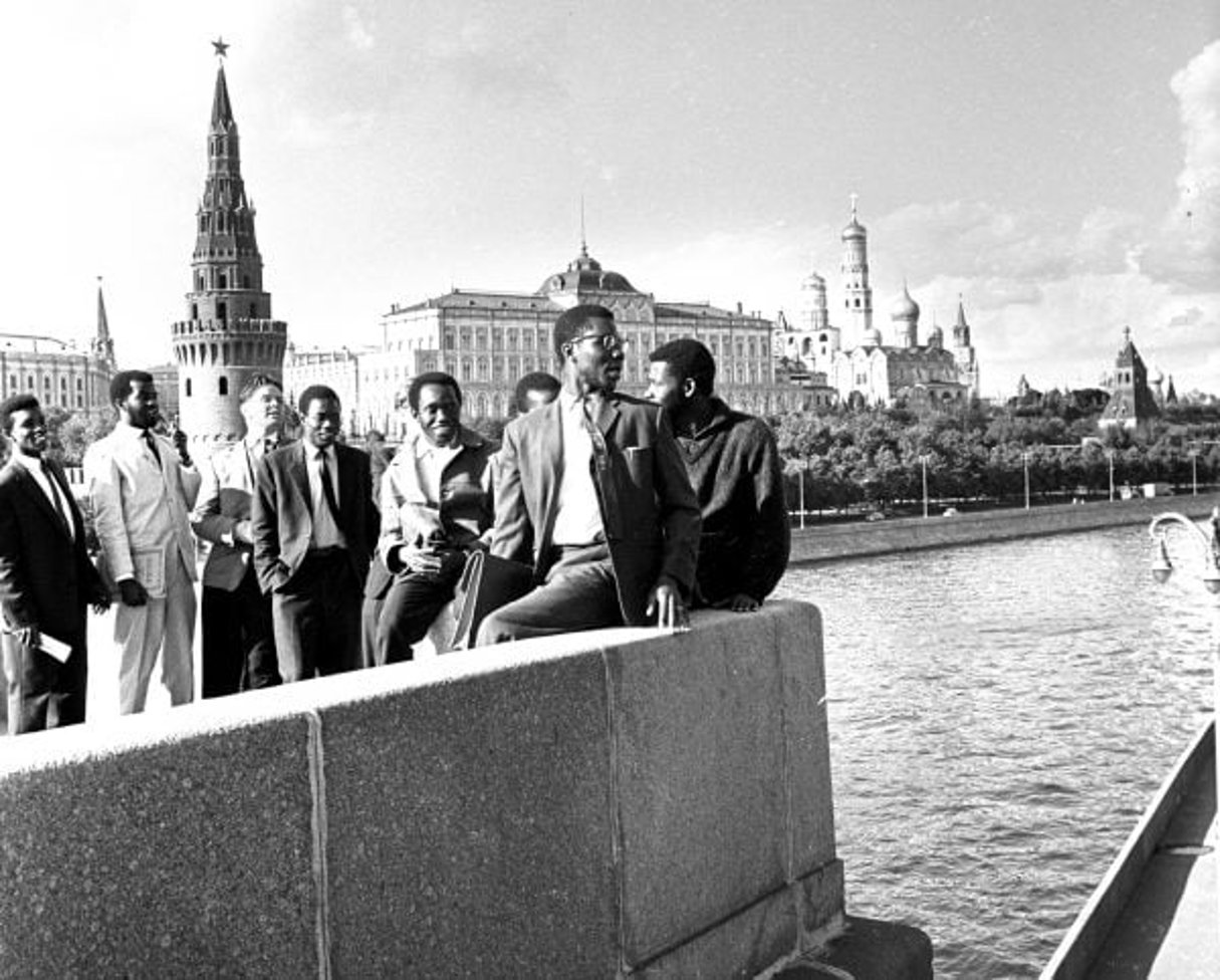 Étudiants africains de l’université Patrice-Lumumba, à Moscou,en 1961. © Vladimir/Sputnik/AFP