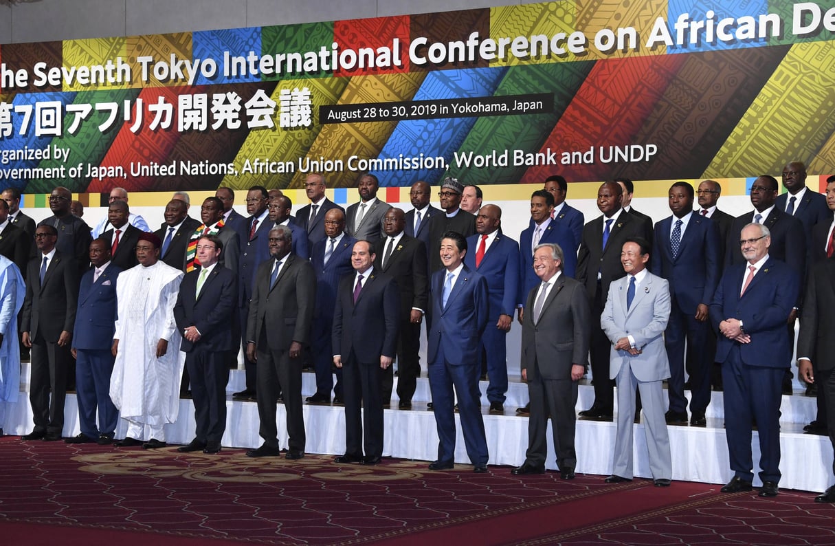 Photo de famille des dirigeants d’États présents à la cérémonie d’ouverture du TICAD, le 28 août 2019. © Yoishi Hayashi/AP/SIPA