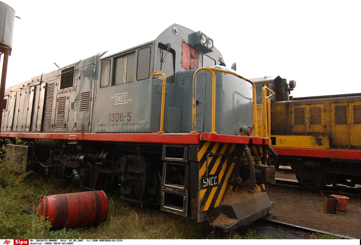 Le train impliqué dans un déraillement meurtrier en RDC, en 2007 (archive / Illustration). © JOHN BOMPENGO/AP/SIPA