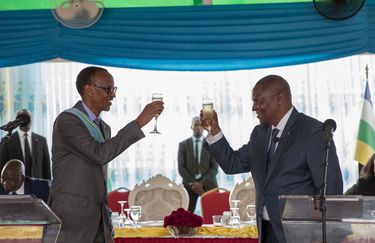 Paul Kagame et Faustin-Archange Touadéra, lors de la visite du président rwandais à Bangui, le 15 octobre 2019. © DR / présidence rwandaise