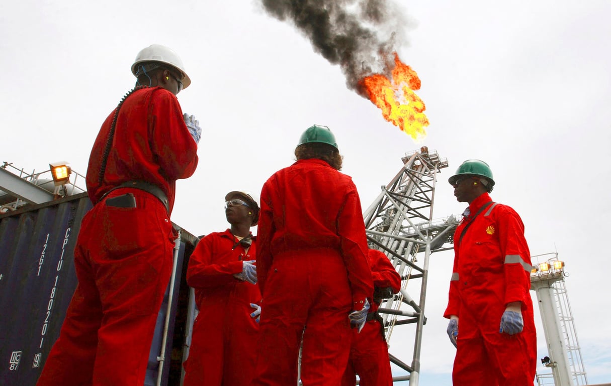 Plateforme pétrolière au large de Lagos, au Nigeria. © Akintunde Akinleye/REUTERS